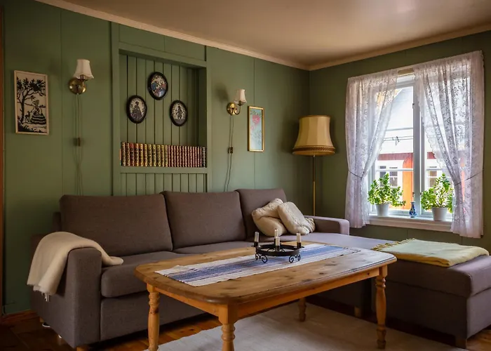 Houmbgaarden * Røros